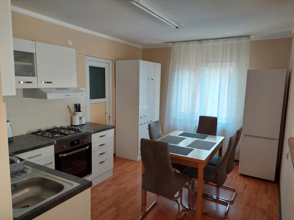 Casa Mario Apartment Oradea Luaran gambar