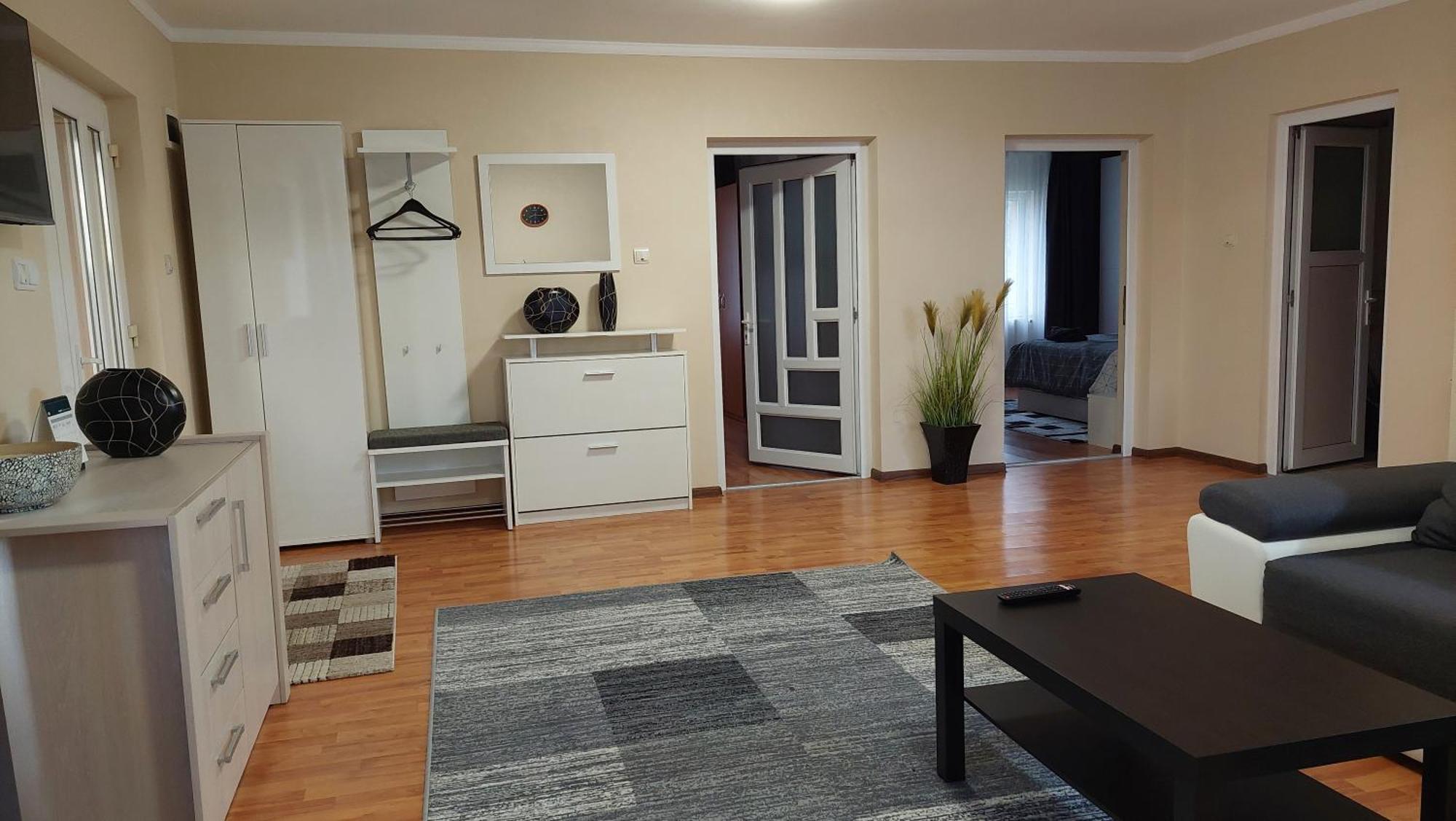 Casa Mario Apartment Oradea Luaran gambar